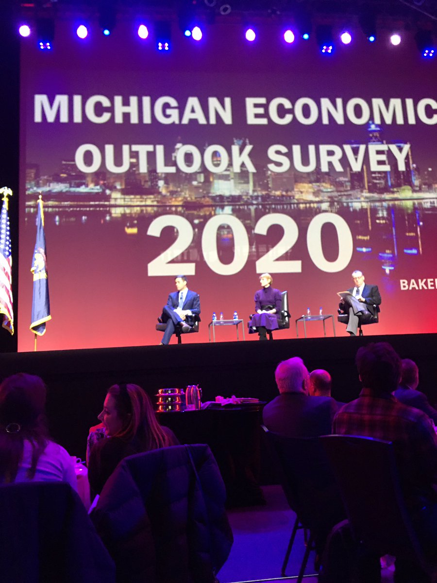 IreneSpa's tweet photo. Great event at @deteconomicclub #economicforcast. Overall economic stability for this year but need for #talent continues to be a big need. 95% of our 20k students stay in the #Detroit region upon graduation. When you invest in @oaklandu u invest in the our region’s workforce https://t.co/lOuwY08LPl