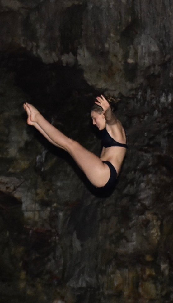 Congratulations to the Continental League Swimmer and Diver of the week for Week 4 of the competitive season:
Swimming: Maddie Mitchell (<a href="/HeritagEagles/">Heritage Athletics</a> )
Diving: Presley Dorsett (<a href="/trhsswimdive/">TRHS Swim & Dive</a>) <a href="/CHSAA/">CHSAA</a> #copreps #coprepspotlight