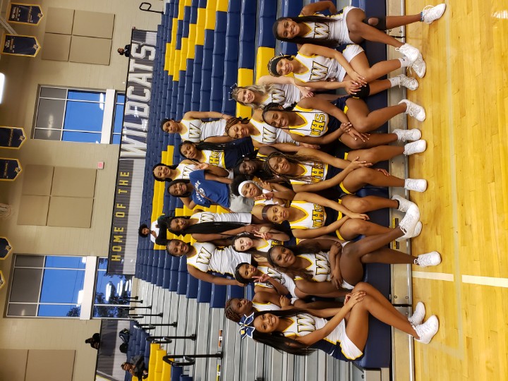 WheelerCheer's tweet photo. #JV & #Varsity #Basketball #Cheerleaders win ready for the #Pebblebrook #highschool game
Give me a W H E E L E R #WheelerCheer #WheelerBasketball #WheelerHS #Cheer #WheelerHigh #WheelerJV #WheelerVarsity https://t.co/6A10OXuDXu