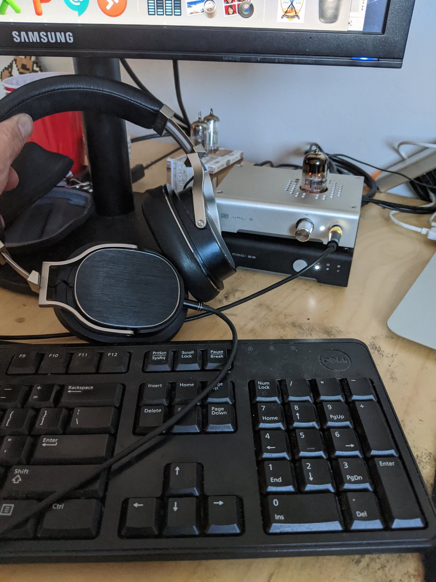SavageBeastPod's tweet photo. @tobaccodad Yeah uh here's $700 worth of office headphone system and I have better stuff at home help me I have a problem https://t.co/gjXtJSfASX