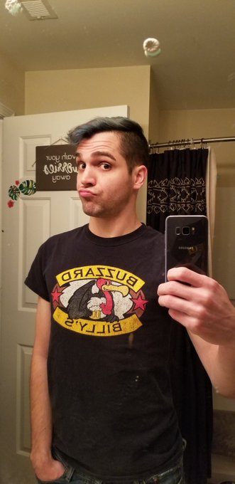I'm weird https://t.co/slPD7T8es9<a href="/tag/gaymer"class="tags"><span>#gaymer</span></a><a href="/tag/noregerts"class="tags"><span>#noregerts</span></a>