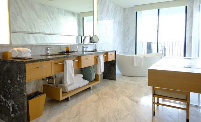 55aiai 昨年のピークはここだったかも 年末の沖縄 ハレクラニ沖縄宿泊記です T Co Uu8fcefq4q 今日のブログ じぶん日記