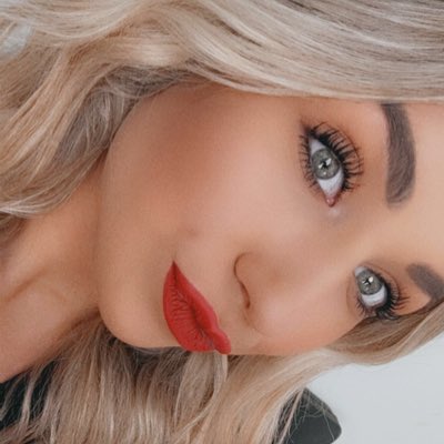 Melanie (@xrenaee) / Posts / X