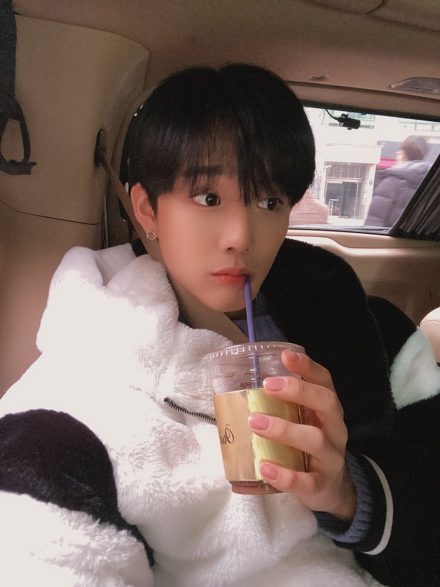 CIX_twt tweet picture