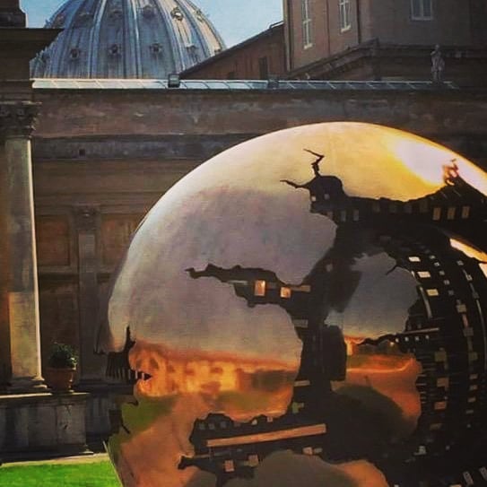 #antoniogallo #museivaticani #roma #vaticano #vatican #art #vaticanmuseum #rome #arte #italia #vaticancity #cittadelvaticano #italy #MuseiVaticani #michelangelo #museum #cappellasistina #Lazio #RomaCentro #RomaCity #VisitLazio #RomaCityOfficial #VivoRoma #CastelSantAngelo #leredi