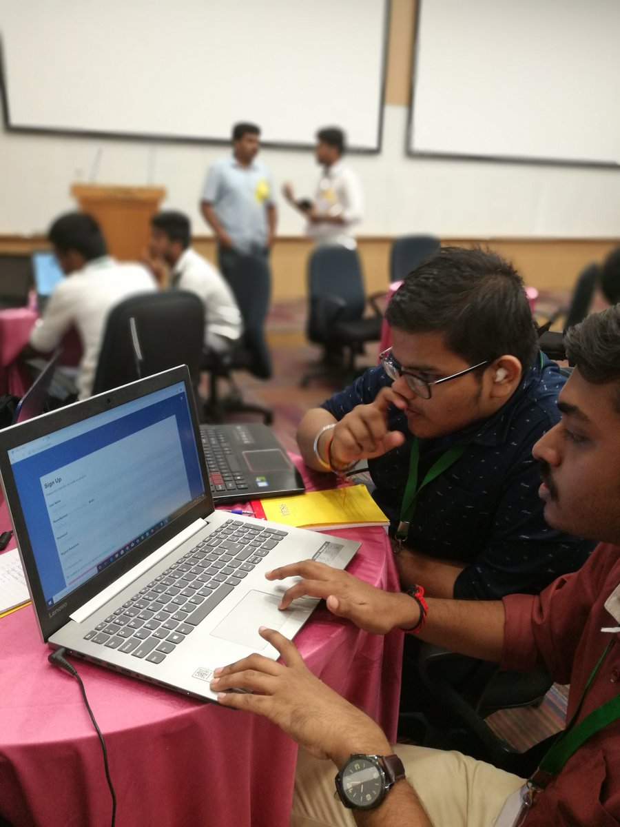 ImtheVB's tweet photo. Young minds started hacking in College hackathon at Infosys Chennai #Infydiaries #ChennaiDC #T20Hack #InfyChennaiDC #LifeAtInfy #InfosysHackathon @Infosys @InfosysEvents @LifeAtInfy @InfyChennaiVoY @ms_suryanarayan https://t.co/YgqsB4K6hi