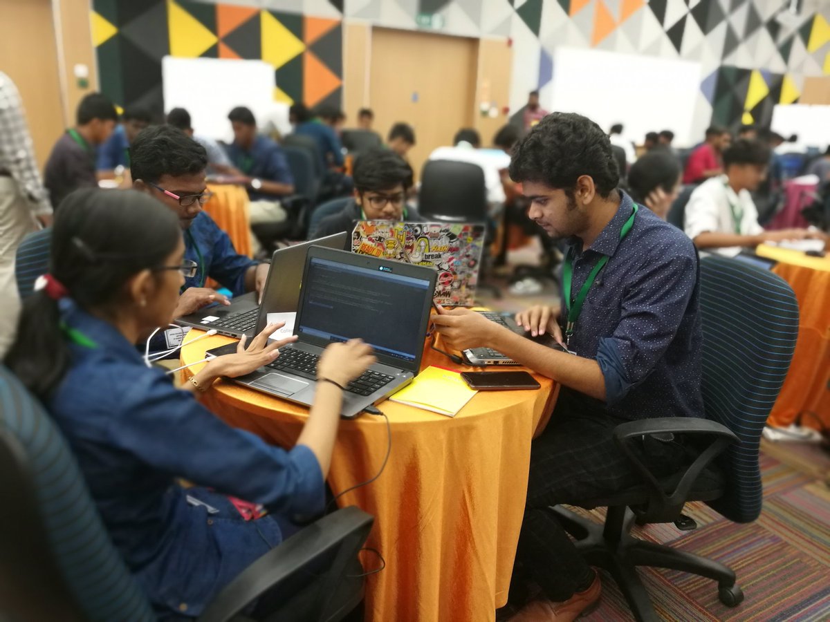 ImtheVB's tweet photo. [3] Young minds started hacking in College hackathon at Infosys Chennai  #Infydiaries #ChennaiDC #T20Hack #InfyChennaiDC #LifeAtInfy #InfosysHackathon @Infosys @InfosysEvents @LifeAtInfy @InfyChennaiVoY @ms_suryanarayan https://t.co/0TeJpnCtrm