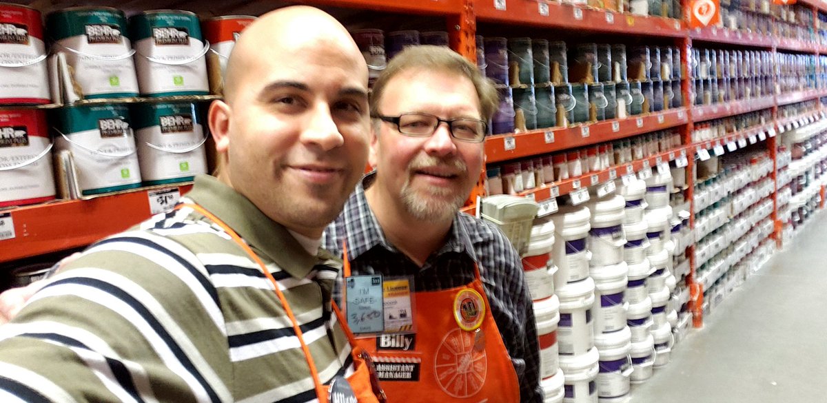 ChrisPerezThe1's tweet photo. Developing a great partnership with your overnight crew can lead you to grooming & maintaining a magnificent department! @wwb0788 lets make 2020 ours! π―πͺπͺ #store1251 #homedepot #wallpaper @JamesMandato @PeterSM1251 @daryl_hagen @nyyroro @JackieGiusti @Shane_Price2 @RmmKevin https://t.co/1OLYnyCo9A