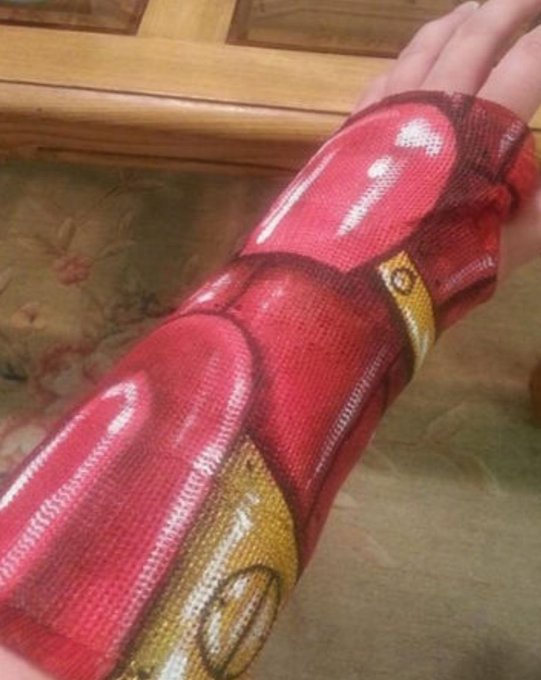 ギプスのtwitterイラスト検索結果