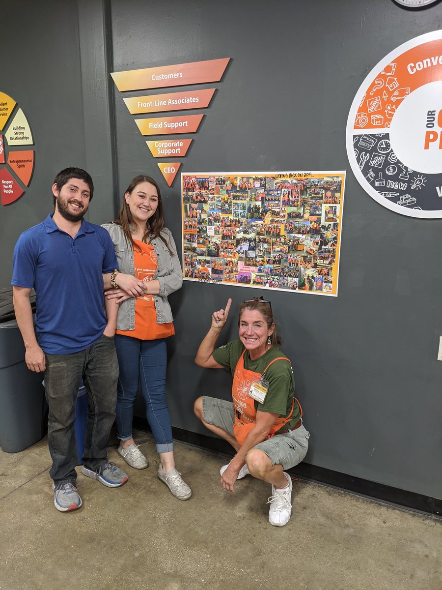 Looking back on 2019...thank you Team 6544 for a great year! You guys rock! #ONESTORE6544 @OPS_6544 @steph24thomas <a href="/RiojasJaclyn/">Jaclyn</a> <a href="/Marcos_THD/">Marcos Mendez</a>