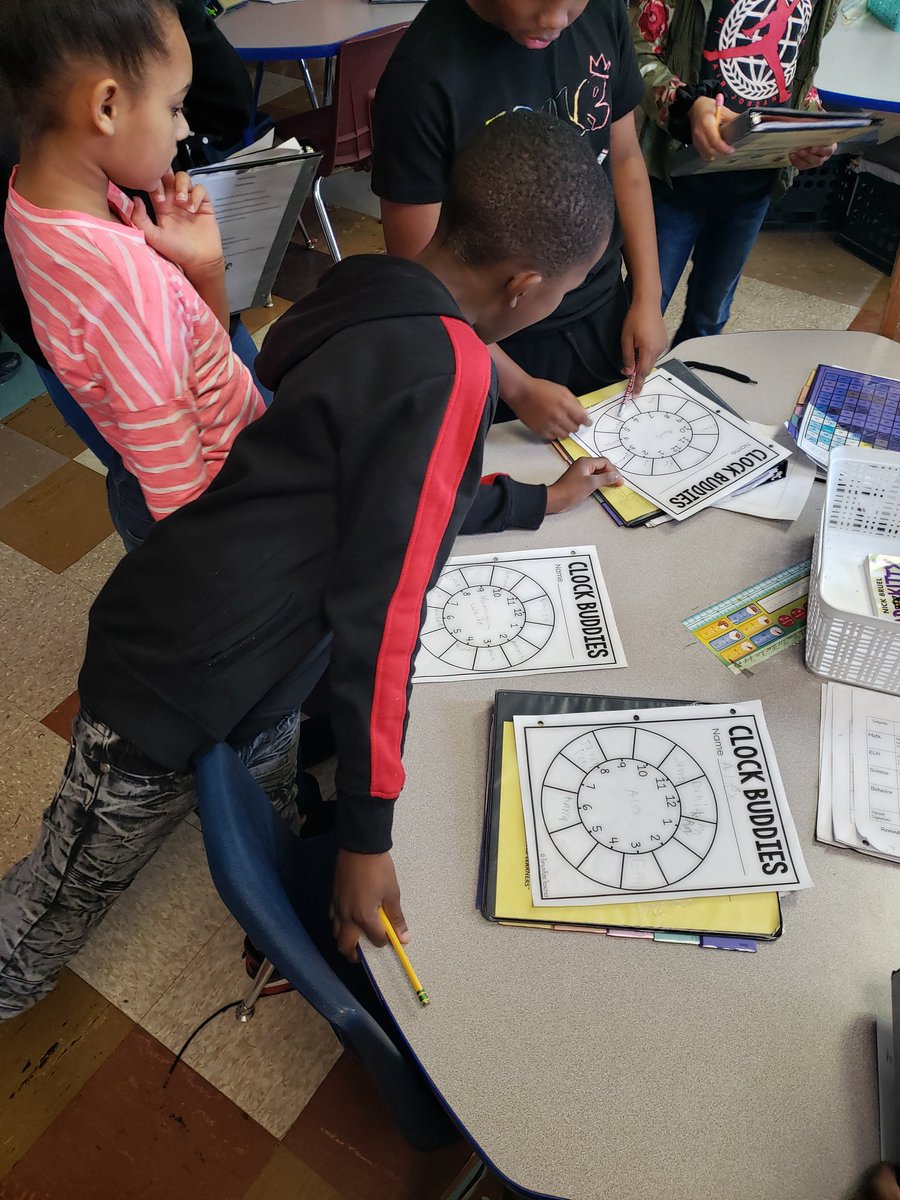 cboyd704's tweet photo. Back to the grind... Starting off the first day back with some more talk about collaboration and choosing our new clock buddies. #collaboration #avid #thishouserocks https://t.co/FJ29EsbLDj