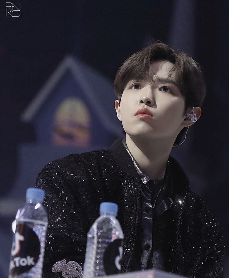 ✧* ･ﾟ♡day 7 〈jan 7th〉hi bub I love youuu I miss you why haven’t u posted in 2 days :( idc I hope ur not stressed and that your having a wonderful morning as it is morning in Korea and don’t forget to eat breakfast I love youuuuuuu