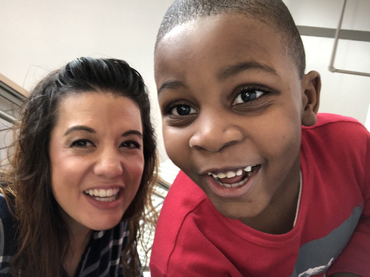 MrsJennMorris's tweet photo. So happy to see my #KinderBabes today.  The excitement and joy in their faces made my heart happy and so #blessed #PirateTeacher #TeacherLife https://t.co/Ekh5u4VCA5