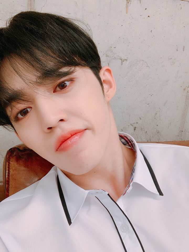 ☆ day 8 ☆missing seungcheol a lot today :( i hope he had a good day and is well and happy
