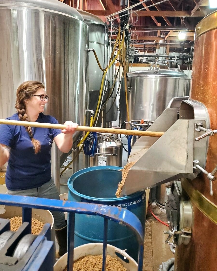 Commander Jamie brewing up the latest batch of our spring seasonal! Meanwhile, Tuesday Night Trivia returns at 7:30 to stupefy and amaze! #womenwhobrew #womeninbeer #pinkbootssociety
