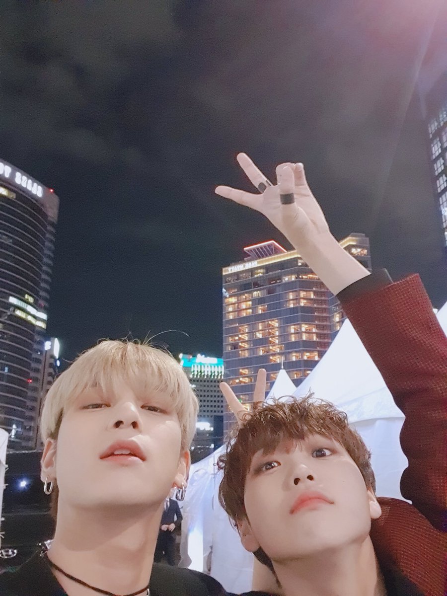 mefuiiiiiii111's tweet image. Una de mis fotos favoritas de @x1members 

#엑스원_새그룹_결성지지 
#X1_new_beginning 
#X1_reboot