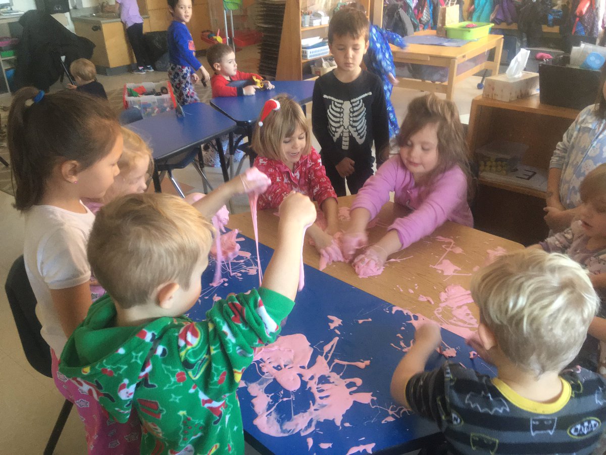 HollyCrocker28's tweet image. Science experiment @alcdsb_olmc 
#pinkslime  it’s a solid and a liquid 😊