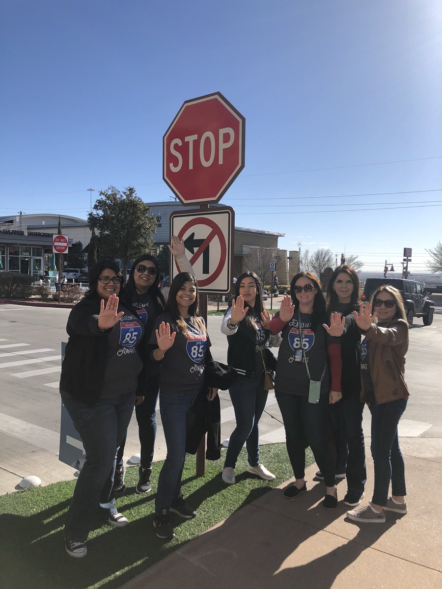 LaRedd_BES's tweet photo. Great PDs yesterday and today!
#thebutlerexperience #2020vision https://t.co/83vHglDVVc