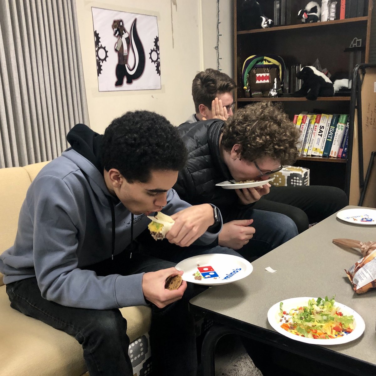 Thank you Skunk alumnus and new mentor, Liam Burke, for #TacoTuesday!

#skunkworks1983 #skunkfamily #morethanrobots #firstwa #firstalumni