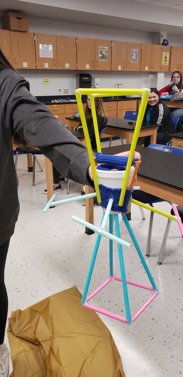 RotoliScience's tweet image. Block 1 Egg Drop ‐ there were some very creative ideas!