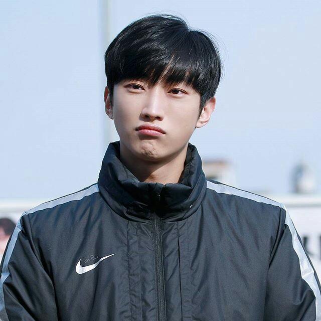 Yoo Jiho tweet media
