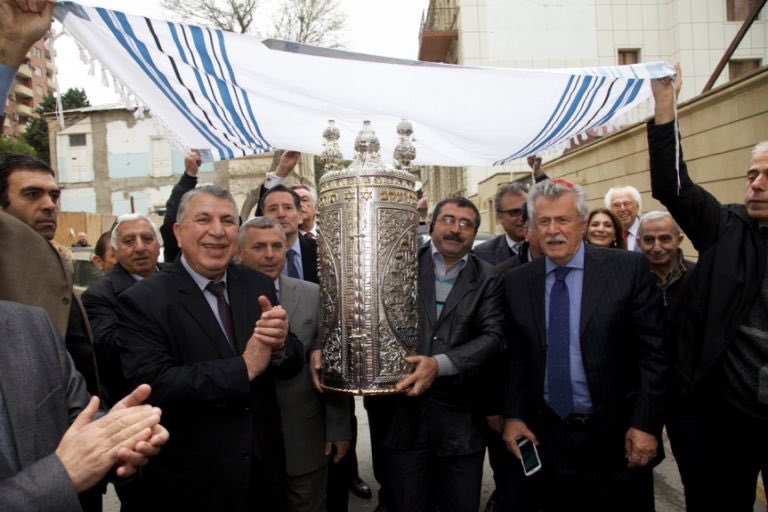 #Azerbaijan is home to the largest #Jewish community in the #Muslim world. Over 30,000 #Jews, including 20,000 #Mizrahim (#MountainJews) and 10,000 #Ashkenazim, live here in peace and dignity.