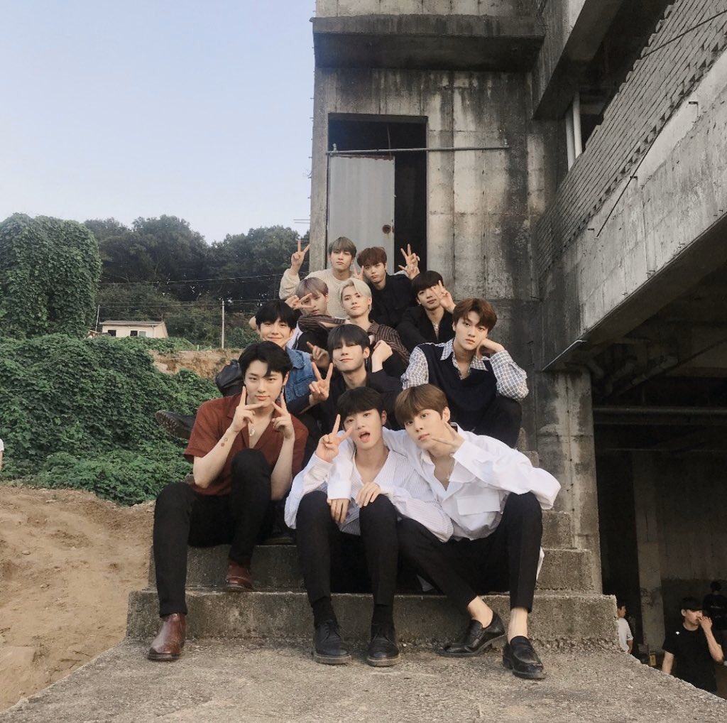 __m_ming's tweet photo. 사랑하는 엑스원
#엑스원_새로운_시작 
다시 비상하자
 #NEWX1_support
보고싶어 엑스원 https://t.co/tfhkeVxyTm