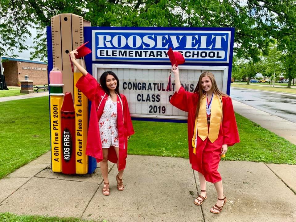 cbenson2001's tweet photo. happy birthday to my bestie💛 I'm forver thankful to have you in my life &amp; for all the memories we share! I love you X1000💋💋 https://t.co/mqM6ijyaJZ
