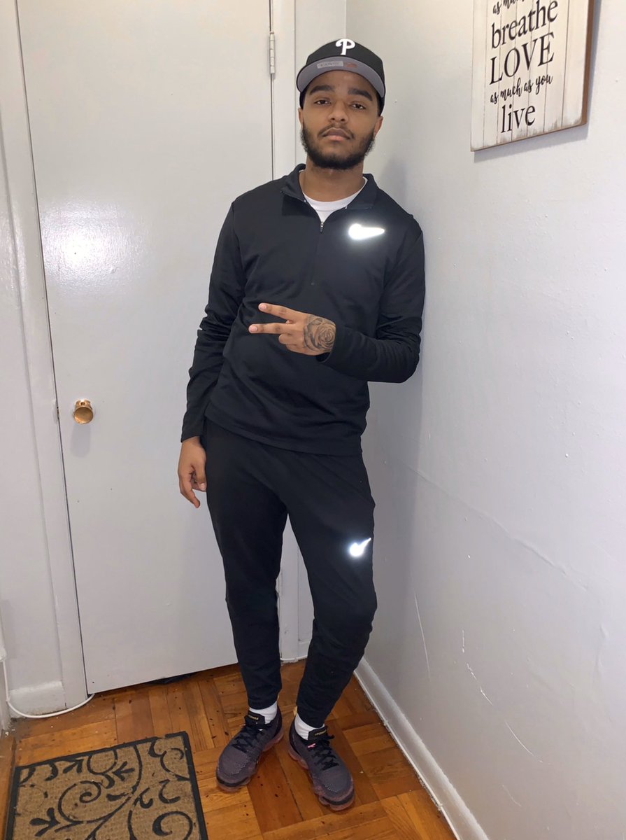 hakeemtd_'s tweet image. I can’t lose, play to win.. bet on me, i’m all in♟ #LLN #LLDB