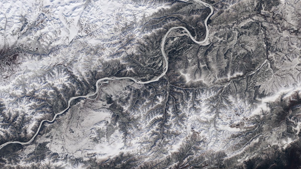 New Study Estimates the Global Extent of River Ice Loss as Earth Warms tinyurl.com/yf6reqnu