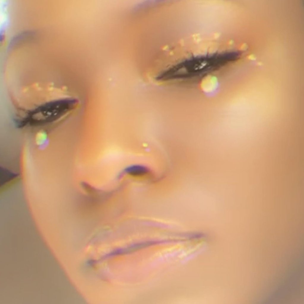 veenusdemilo's tweet image. 🤹🏾‍♀️🕸🥞💧⚡️