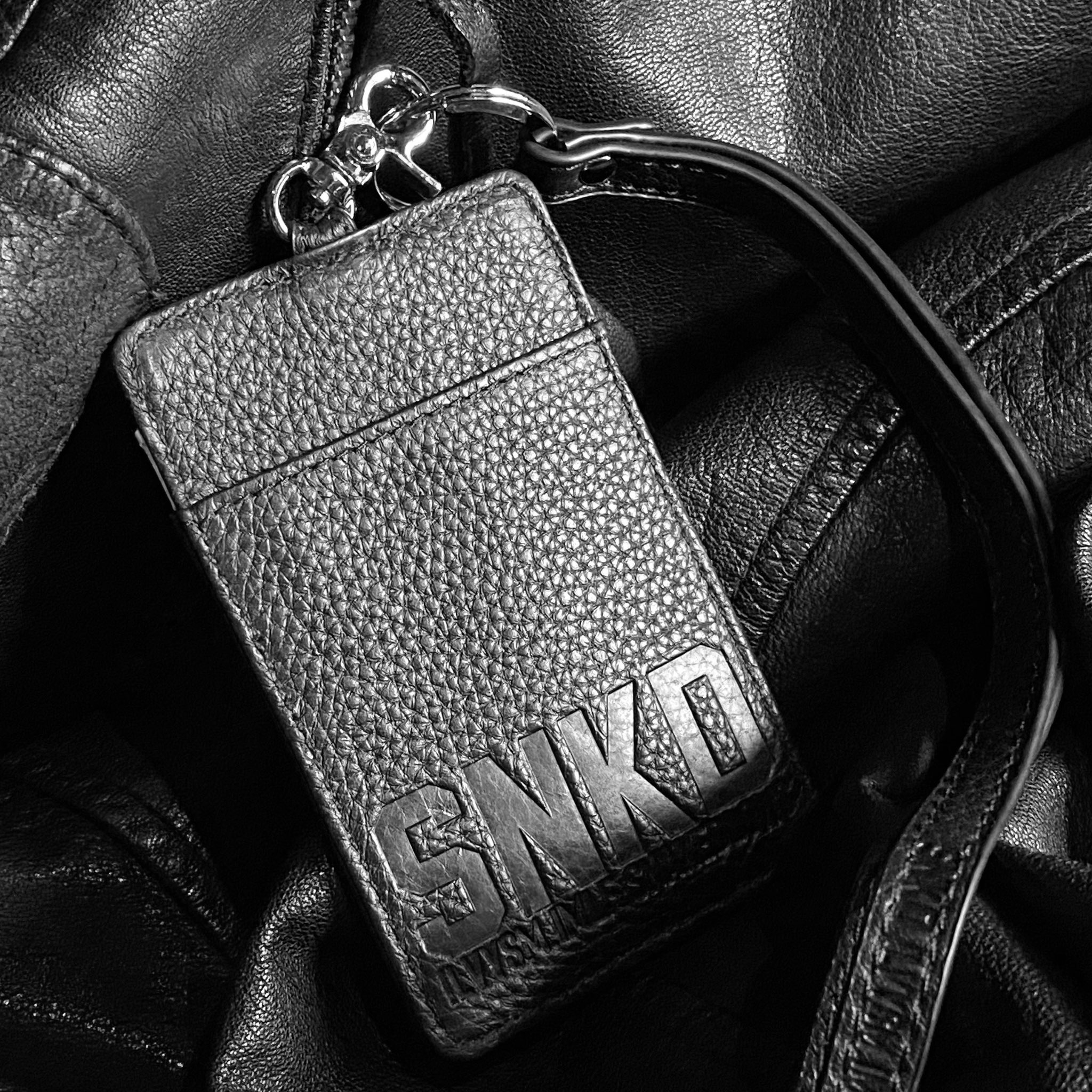 SNAKED LOWS 直筆サイン入りケースthe GazettEREITA 2025年最新】snake lowsの人気アイテム - メルカリ