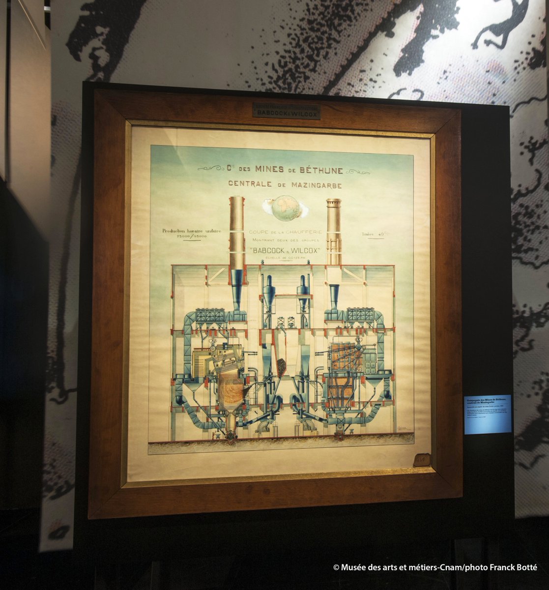 ArtsetMetiers's tweet photo. [#Exposition] L’exposition #ScientiFiction, #BlakeEtMortimer au musée est terminée. Merci à Thierry Bellefroid, à @ricDubois6 et à toute l'équipe du musée. À bientôt pour une nouvelle exposition temporaire. https://t.co/O723uBd10S