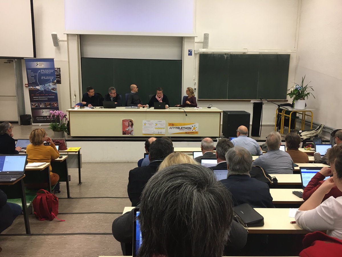 PatriceK56's tweet photo. Assemblée Générale des directeurs d’#IUT à Cachan. 
Les @IUTbretagne sont en force :
Vannes-Saint Malo-Quimper-Lannion-Saint Brieuc-Brest-Rennes

Venir à Cachan est déjà un challenge 🥵. Le retour en Bretagne en sera un autre. https://t.co/hCCnyFMYq0