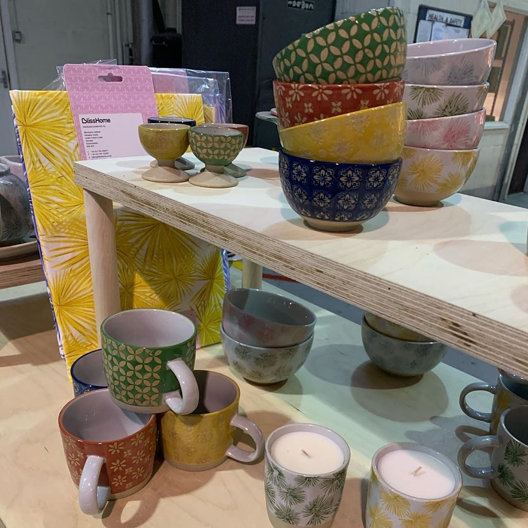 StartLicensing's tweet photo. Heading to @TopDrawerLondon ?
Be sure to check out @nadiya_official #makelifecolourful #homewares range at #BlissHome stand.
New lines added for 2020.
Loving the egg cups especially !
#homewares #kitchenware https://t.co/jMbLGiQCVh