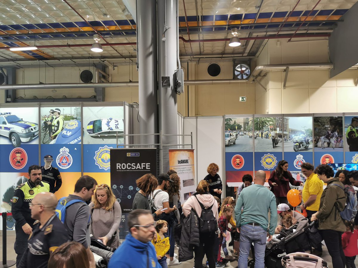 Congratulations to our ROCSAFE partner <a href="/policialocalvlc/">PoliciaLocalValència</a> who have been raising awareness about Police duties in #ExpojoveVLC while presenting the #ROCSAFE project to the expected 86,000 attendants during a 10-day exhibition that started in late December.