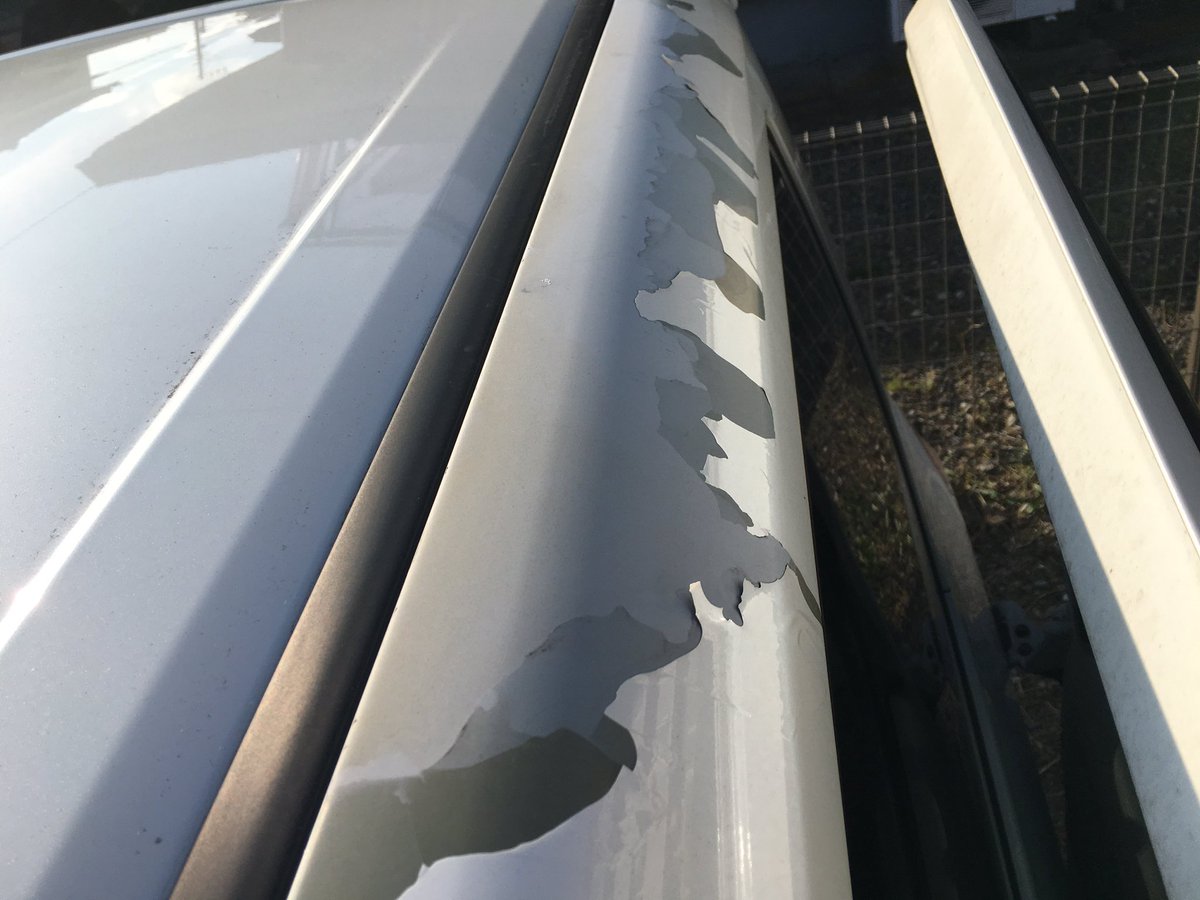 ノア 塗装はがれ בטוויטר 塗装剥がれがひどくなる一方だ いい加減トヨタも 責任認めて保証対象ひろげてくれ アルファード ハイエースは認めて 他の車種認めないって無責任すぎ トヨタ 塗装剥がれ ホワイトパール 拡散希望