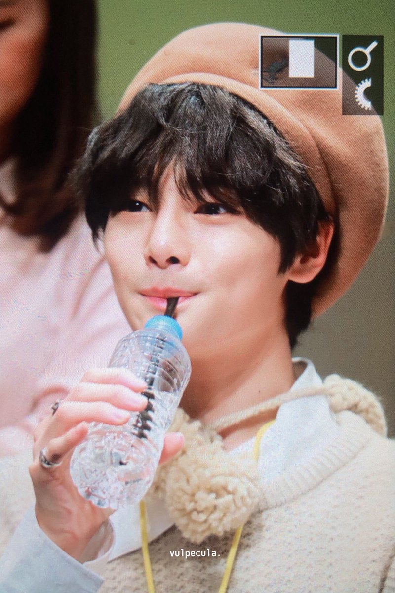 - day 7☆ jeongin said stay hydrated losers