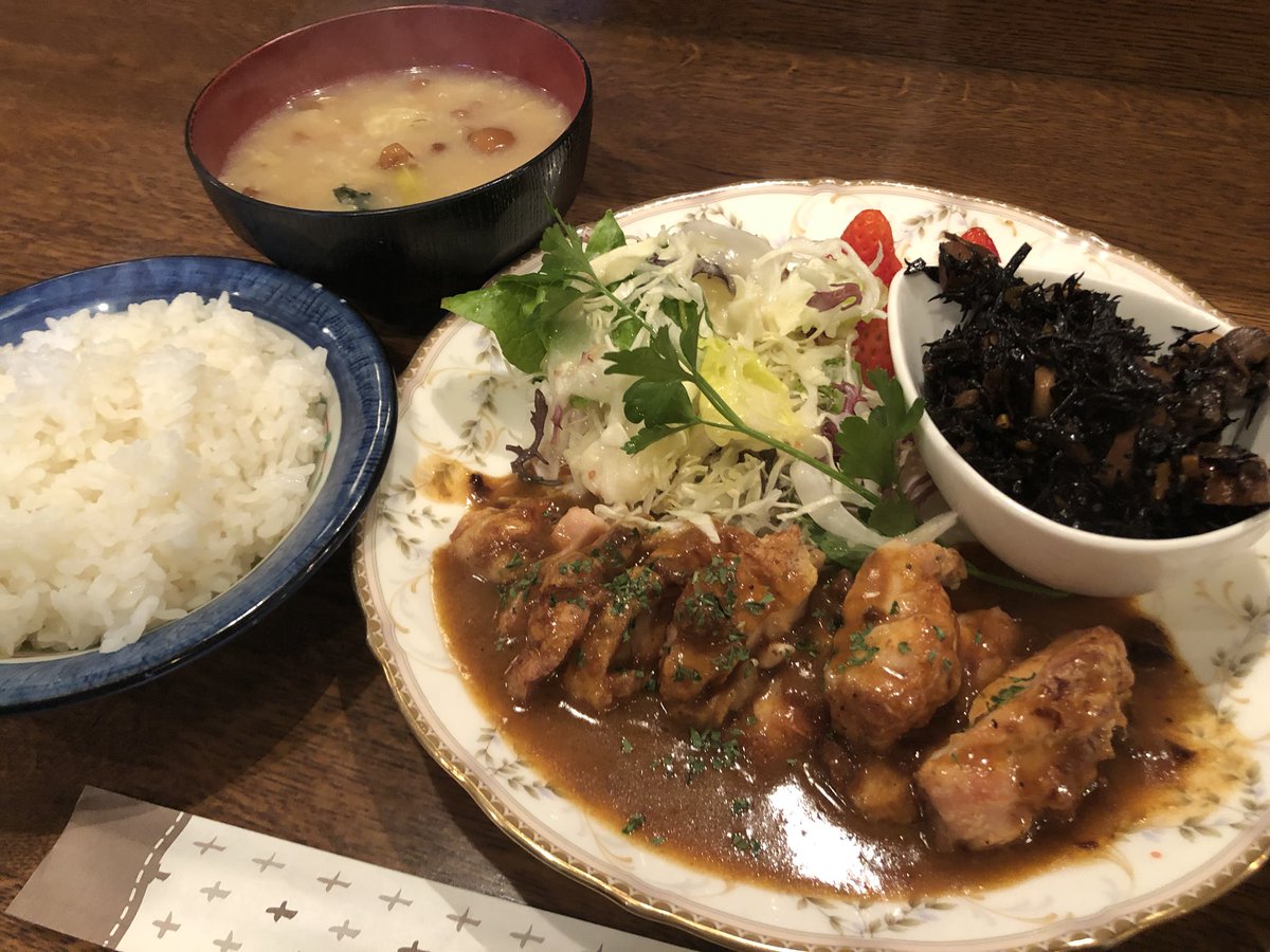 サラリーマンランチ サラリーマンランチ