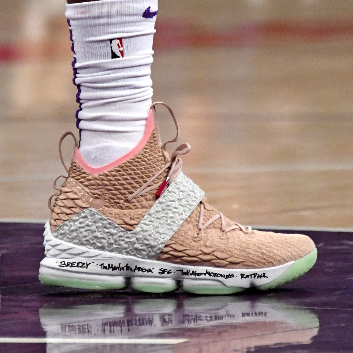 lebron 15 yeezy 1