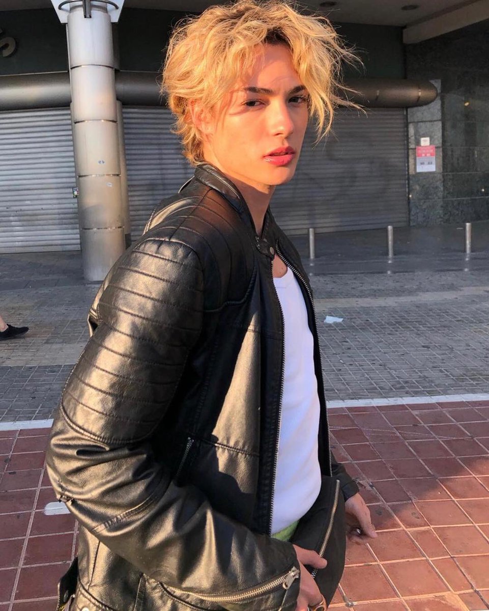 likehandsomeme's tweet photo. #잘생긴_해외남자
#잘생긴_남자모델
#jaredcelma https://t.co/2y74Y03vSn