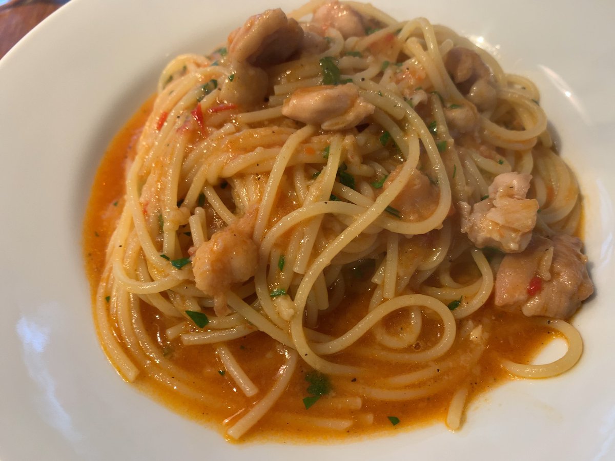 fatcamp_jpn's tweet photo. 今日のお昼ご飯🍝 https://t.co/9237MNBbax