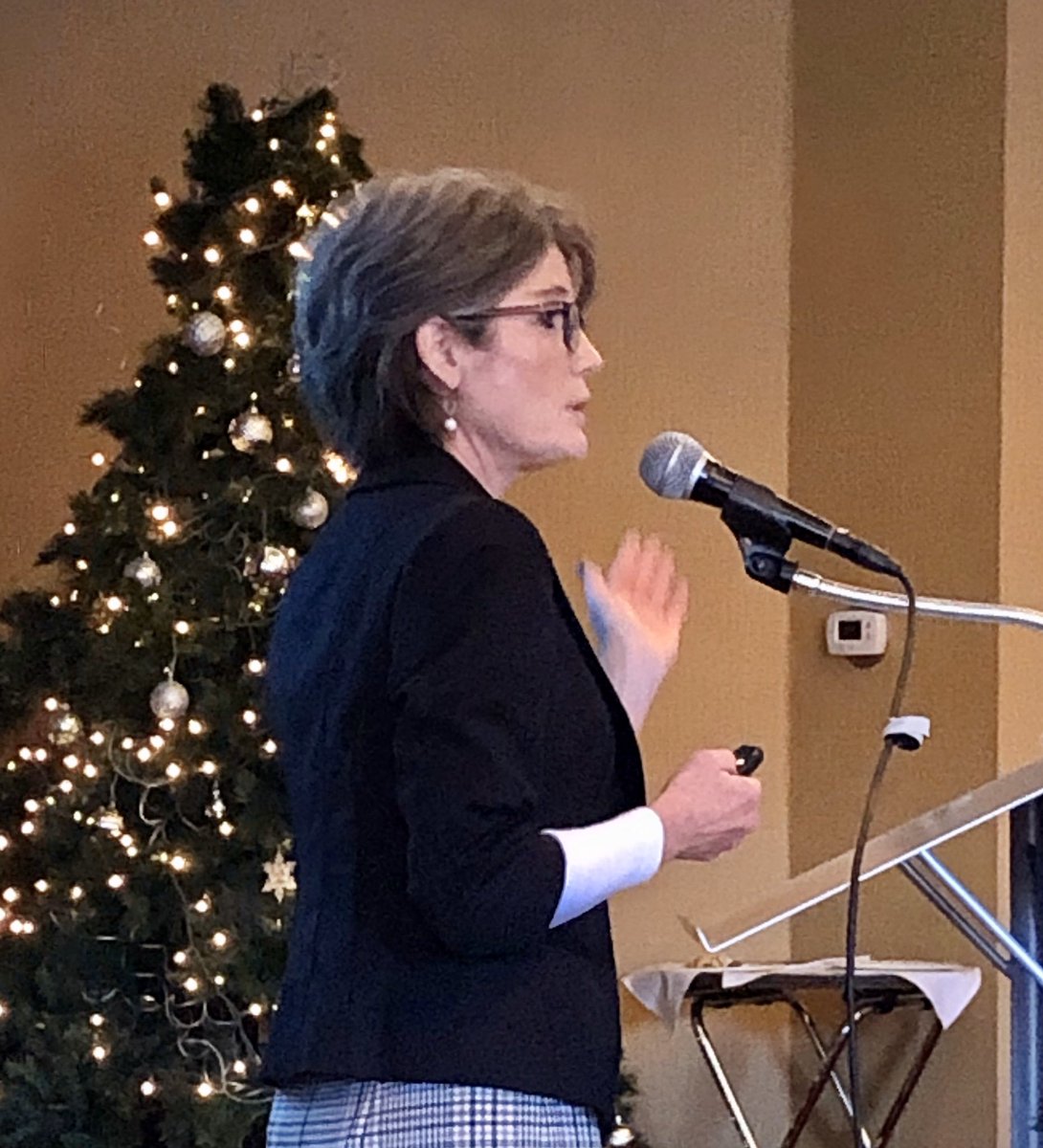 jkmassey's tweet photo. Thank you, St. Cloud Rotary Club, for inviting @FairVoteMN to share about the benefits of #RankedChoiceVoting! #morechoice #lessnegativity #majoritywinners #nospoilers #consensusbuilding @FairVoteMN https://t.co/o0eCmsR2tk