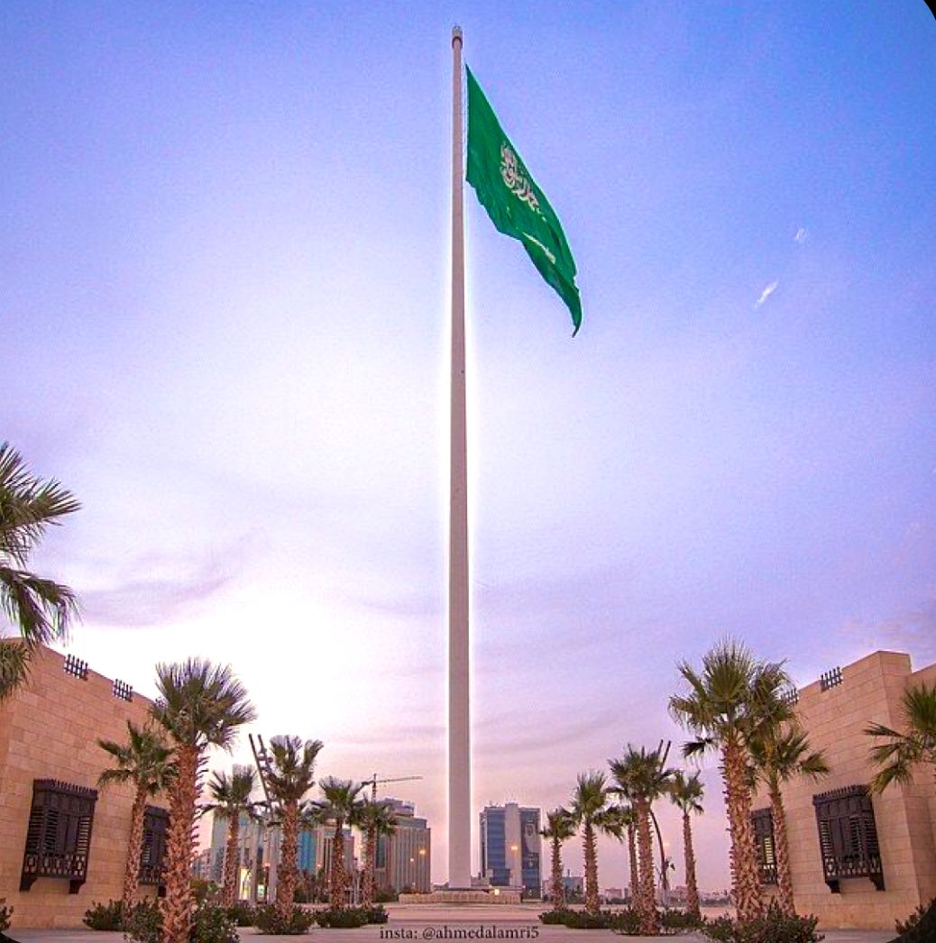 #الحرب_العالميه_الثالثه
اللهم اجعل هذا البلد آمناً🇸🇦
وابعد عنه شر الفتن والكوارث والحروب ظاهرها وباطنها ...