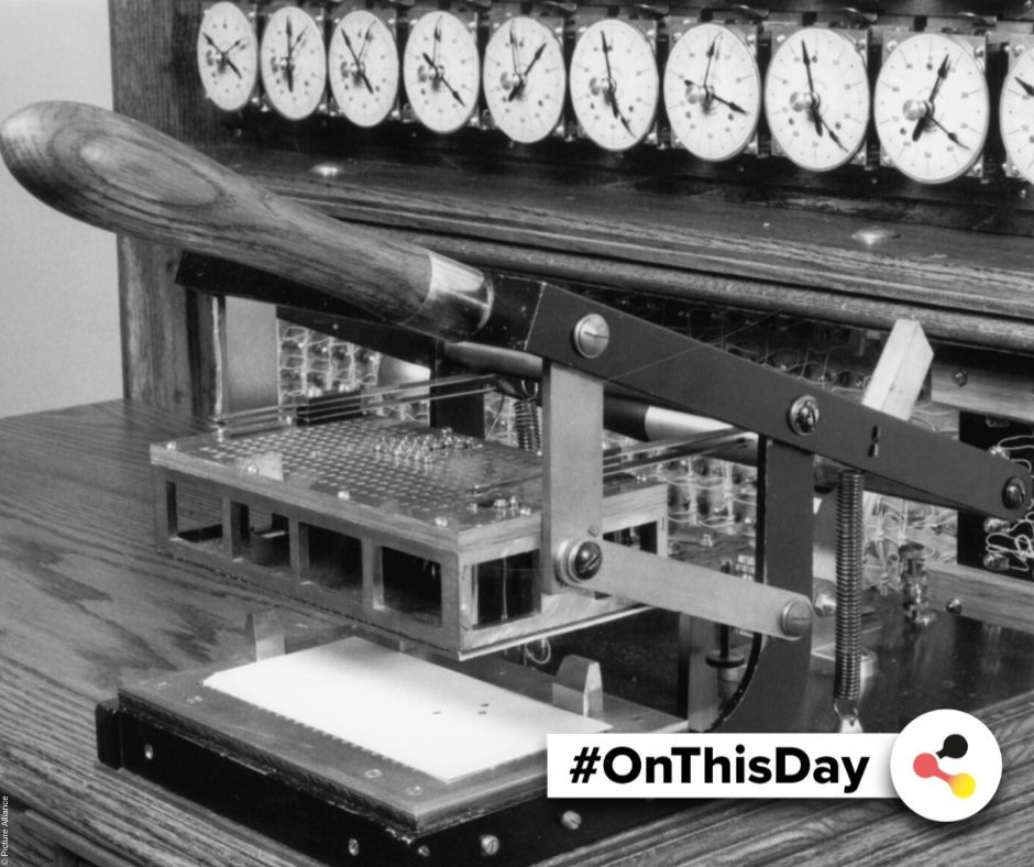 en_germany's tweet photo. #OnThisDay in #Germany: In 1889: Herman #Hollerith applies for a #patent for a system for processing #punchcards and thus establishes machine #data processing. #OTD #history #computercards #tech https://t.co/mMArBEe0zG