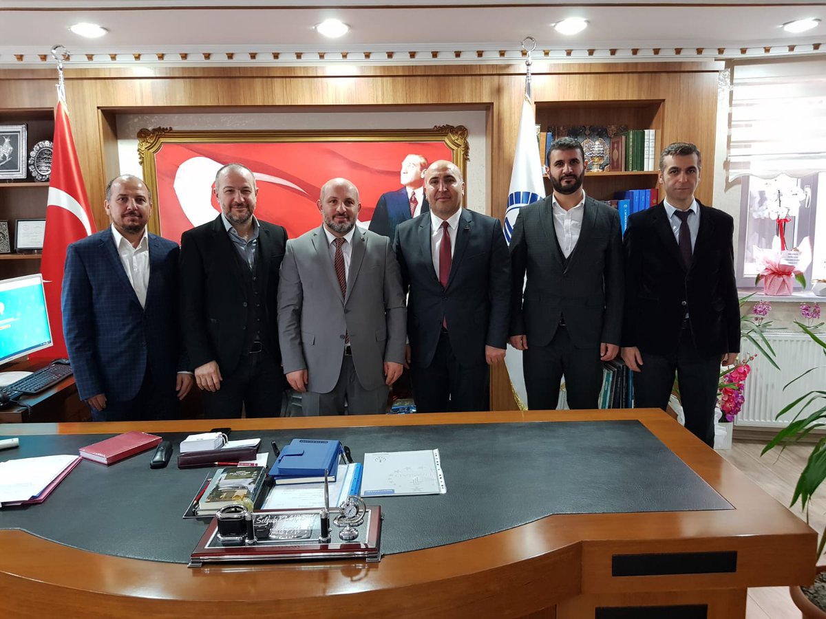 Gebze Müftüsü Sayın Selçuk Kılıçbay'a hayırlı olsun ziyaretinde bulunduk. 
<a href="/Ensar_Korkmaz/">Ensar Korkmaz 🇹🇷</a>