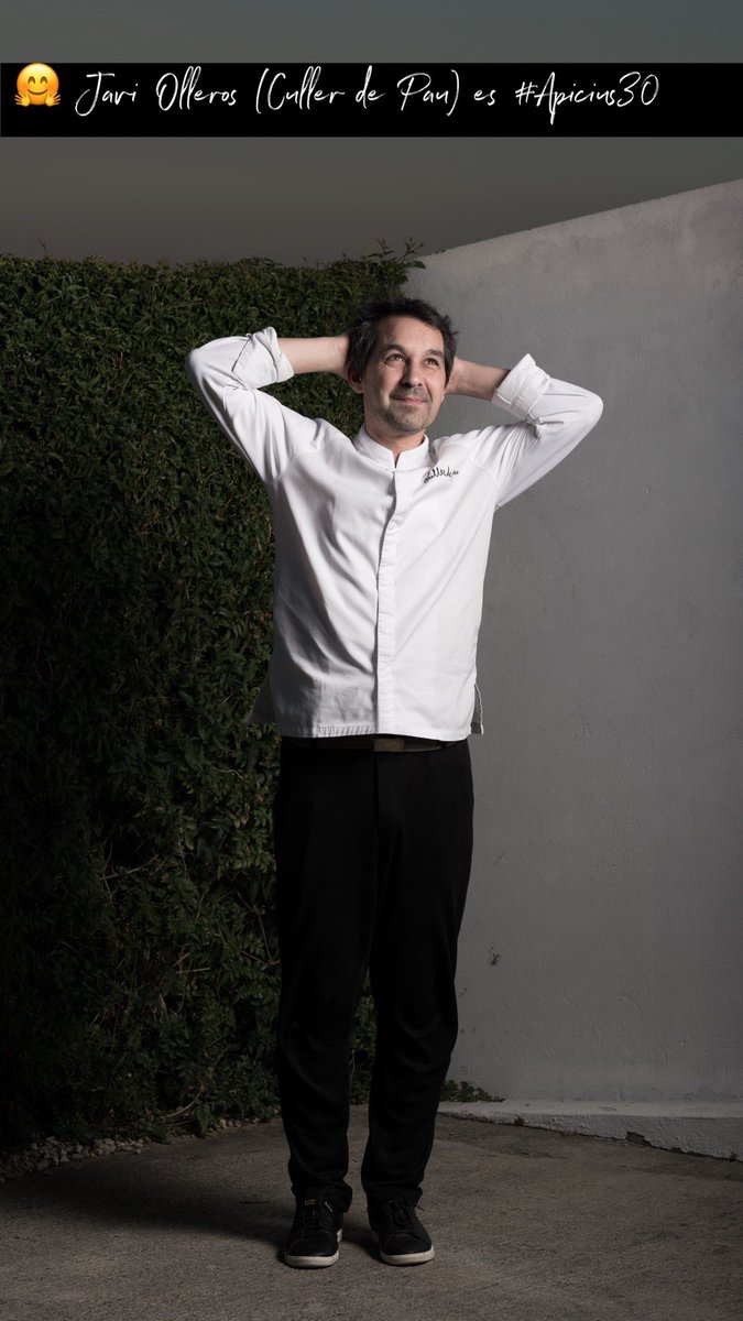 Montagud1906's tweet photo. 🌱🤗🐟 Javi Olleros (@RestCullerdepau) es #Apicius30
📚 https://t.co/3hQM07GwMn
✍🏻 @JaviAntoja 
📷 @Mikel_Ponce 
cc. @AmarantaRN https://t.co/oFzfHghFCX