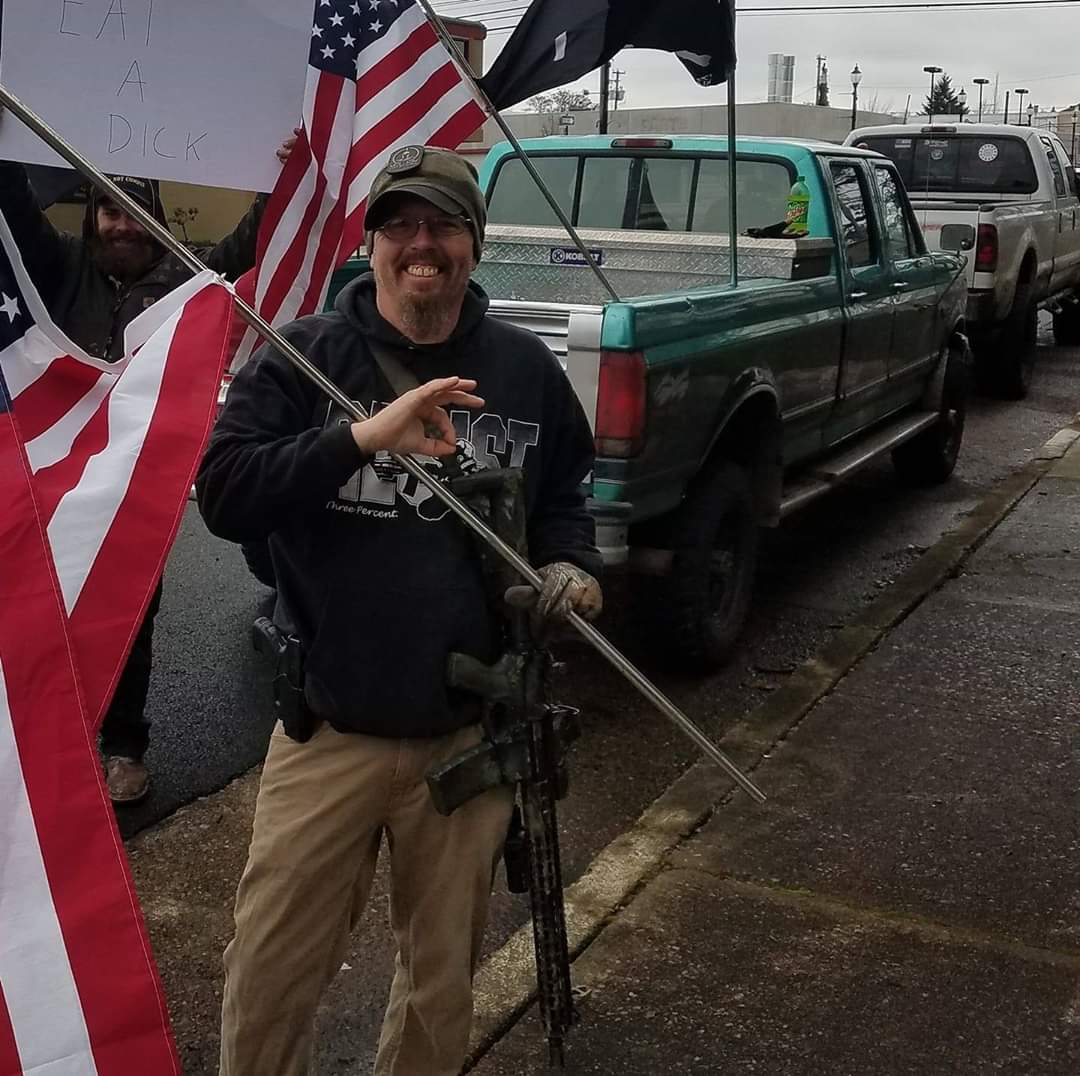 Johnnthelefty's tweet photo. #Threeper, Paul Lurs, that wants all trans people to kill themselves claims their 3%er rally was boring because they didn't get to fight #antifaz. You'd almost think they rallied for freedom or because they are passionate about 'merica, if you didn't know better. https://t.co/LOrbypyMlG