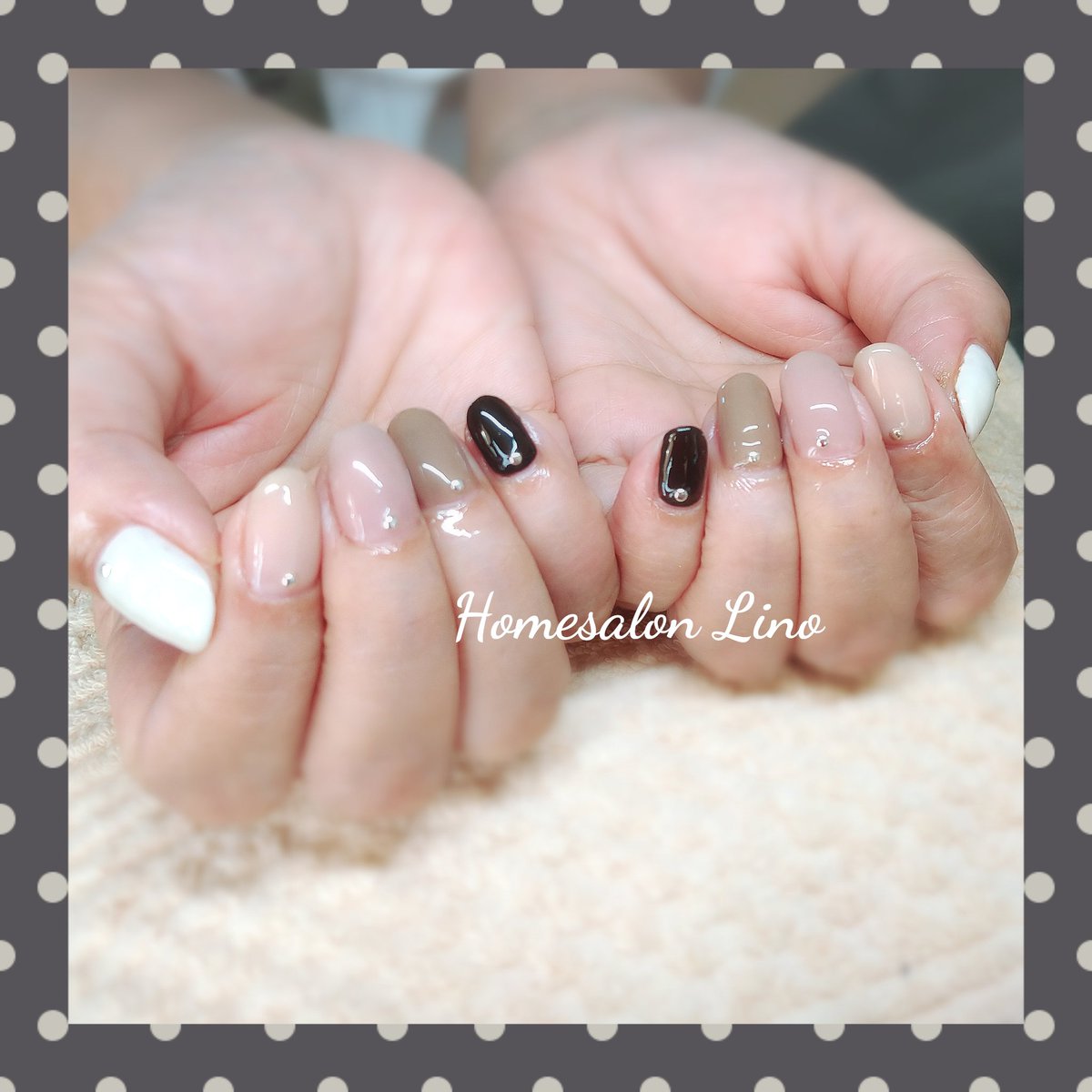 函館自宅ネイルサロンlino 出張ネイルのお客様ネイル おふたり様でいつもありがとうございます 現在出張ネイルはリピーターさん限定とさせていただいております ᵕᴗᵕ 函館 函館ネイル ネイルチェンジ シンプル ジェルネイル ショートネイル