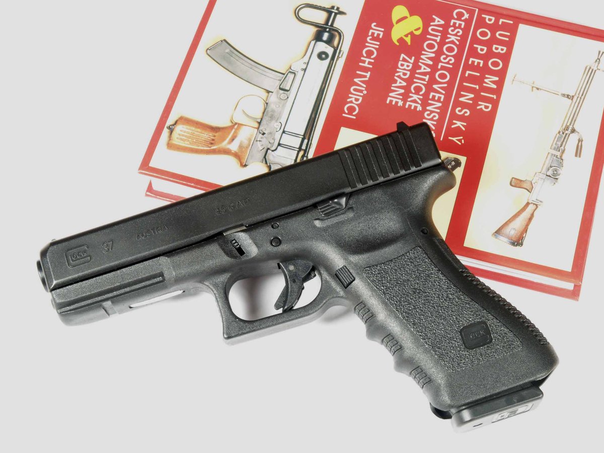 GlockMagazine's tweet photo. Glock 37
#glock #glock37 https://t.co/meSUSW7RI9